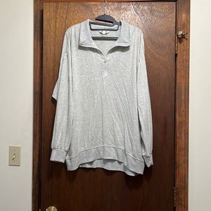 QUARTER ZIP SWEATSHIRT